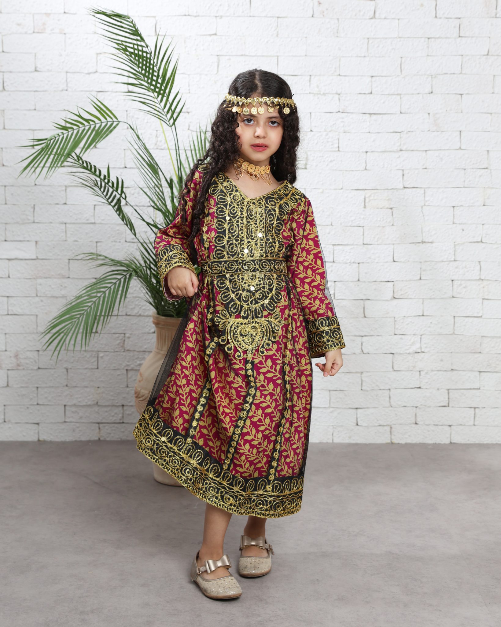 ثوب خليجي فوقة نشل مطرز